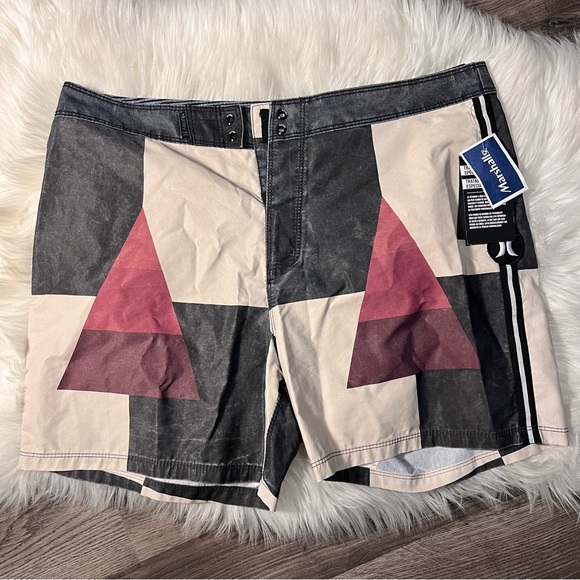 NWT Hurley swim trunks size 33 - Picture 2 of 7